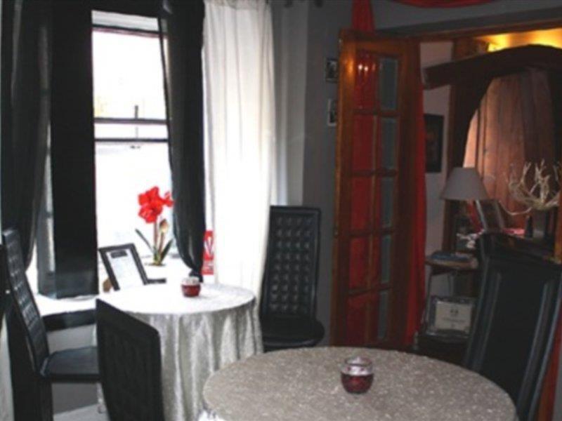 Celebrities Hotel Montreal Exterior foto